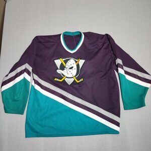 Vintage 90s CCM Anaheim Mighty Ducks Hockey Jersey men sz L purple&teal colour